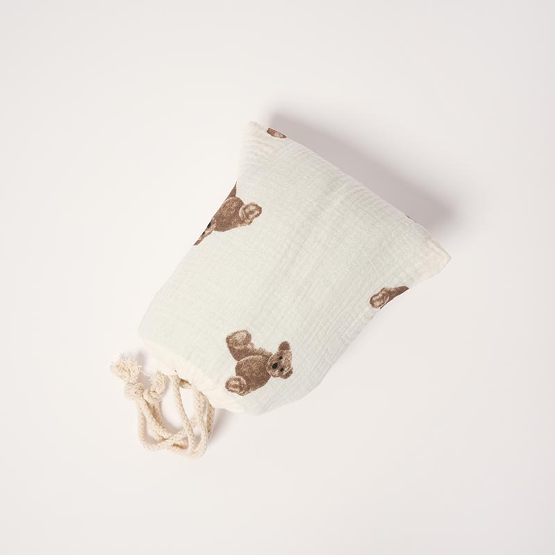 Soft and portable pouch with cute animal print.