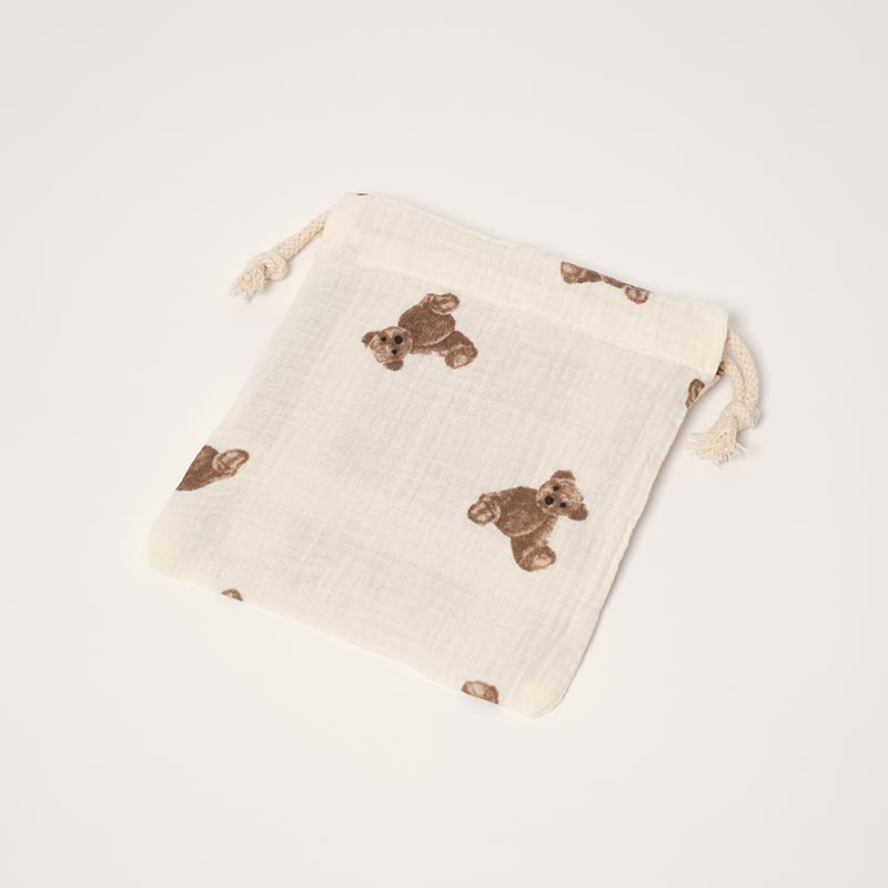Nubioo Travel Pouch with Bear Hugs pattern.